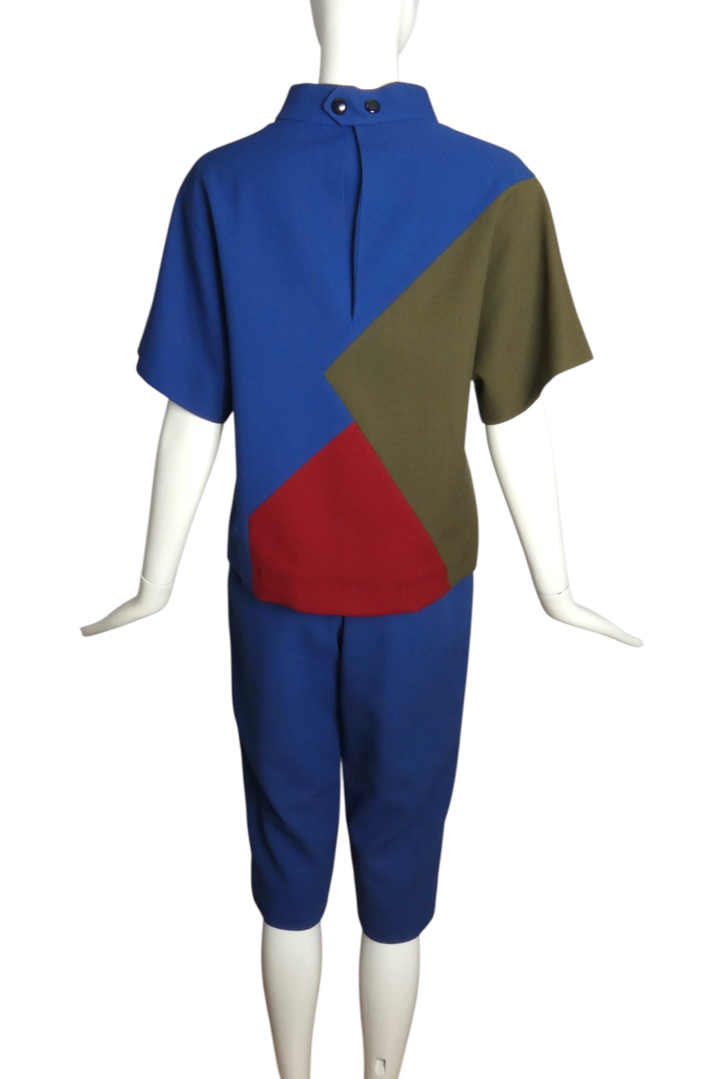 PIERRE CARDIN (HAUTE COUTURE)- 2010 Multi Color 2pc Wool Pant Ensemble, Size 4