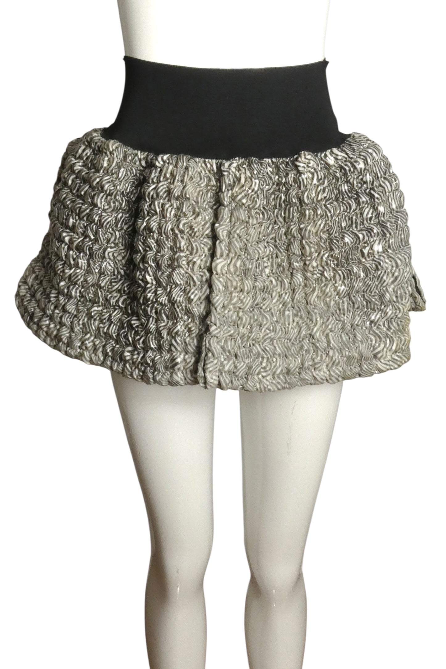 PIERRE CARDIN BOUTIQUE-1991 Grey Print Puckered Rubber Overskirt, Size-4