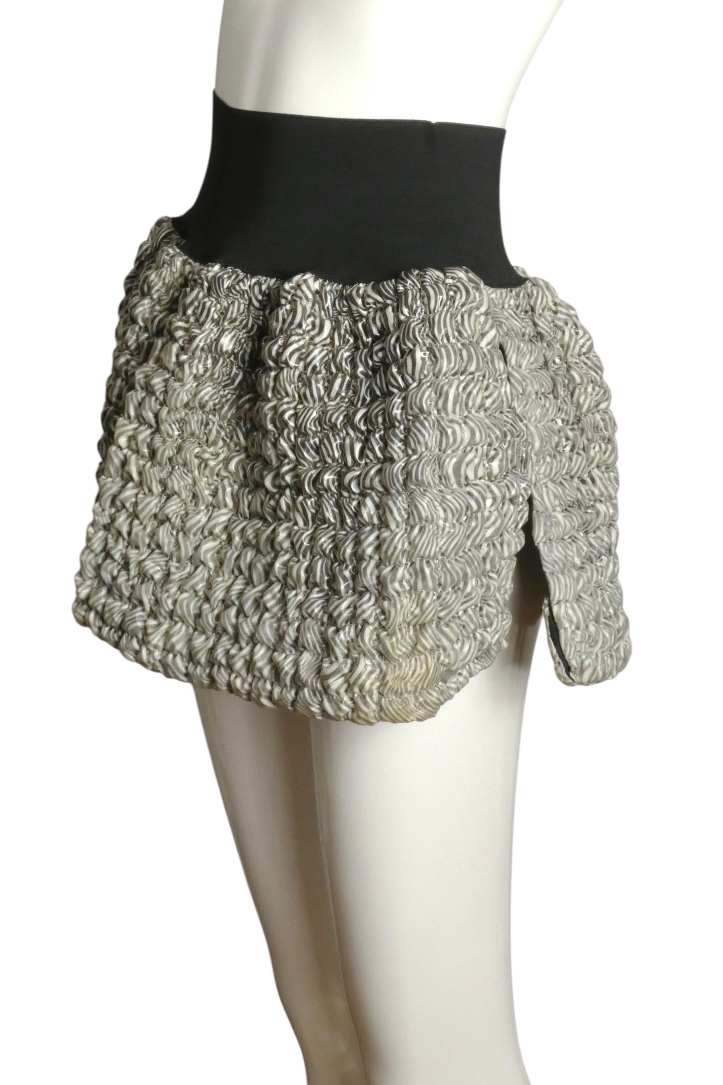 PIERRE CARDIN BOUTIQUE-1991 Grey Print Puckered Rubber Overskirt, Size-4