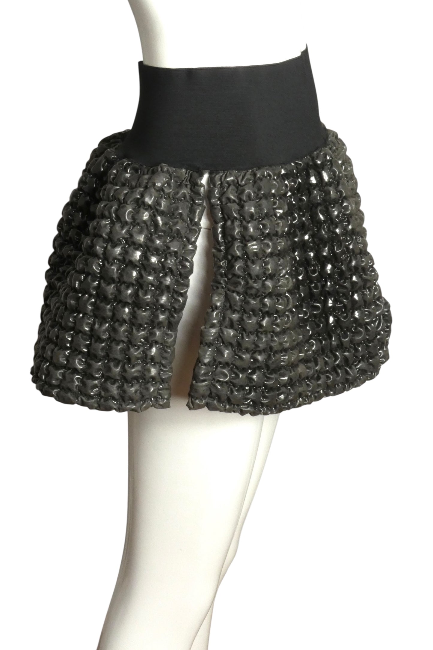 PIERRE CARDIN BOUTIQUE-1991 Charcoal Puckered Rubber Overskirt, Size-4