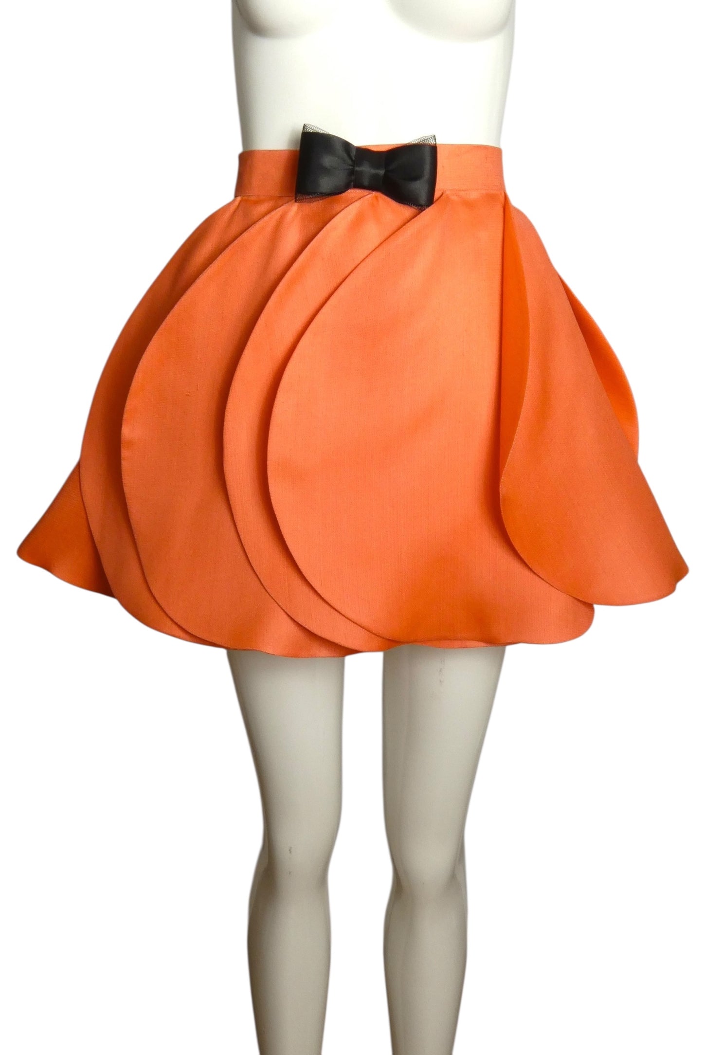 PIERRE CARDIN (HAUTE COUTURE)- 2010 Coral Gazar Petal Skirt, SIze 6