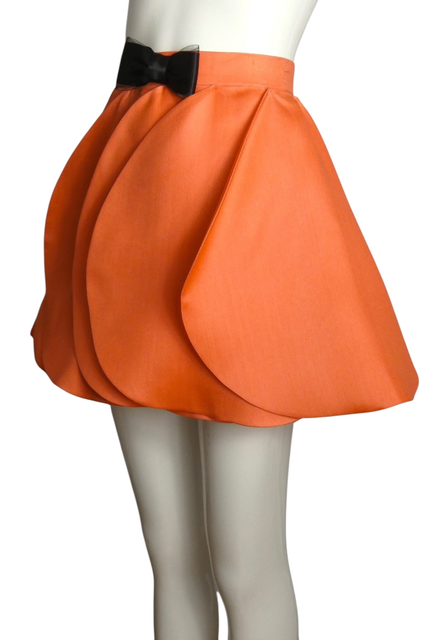 PIERRE CARDIN (HAUTE COUTURE)- 2010 Coral Gazar Petal Skirt, SIze 6