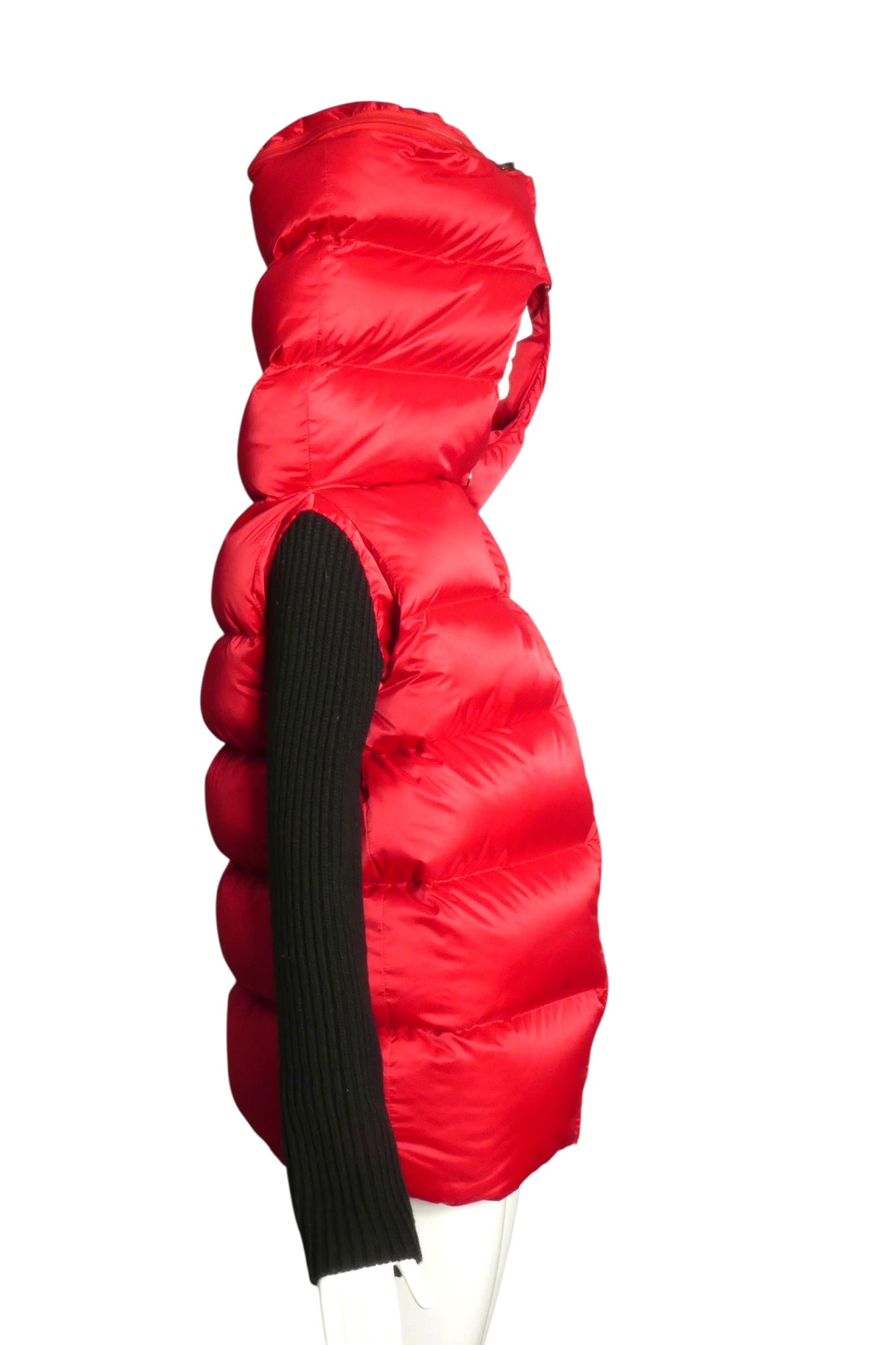 PIERRE CARDIN (HAUTE COUTURE)- 2009 Red Puffer Coat, Size 4