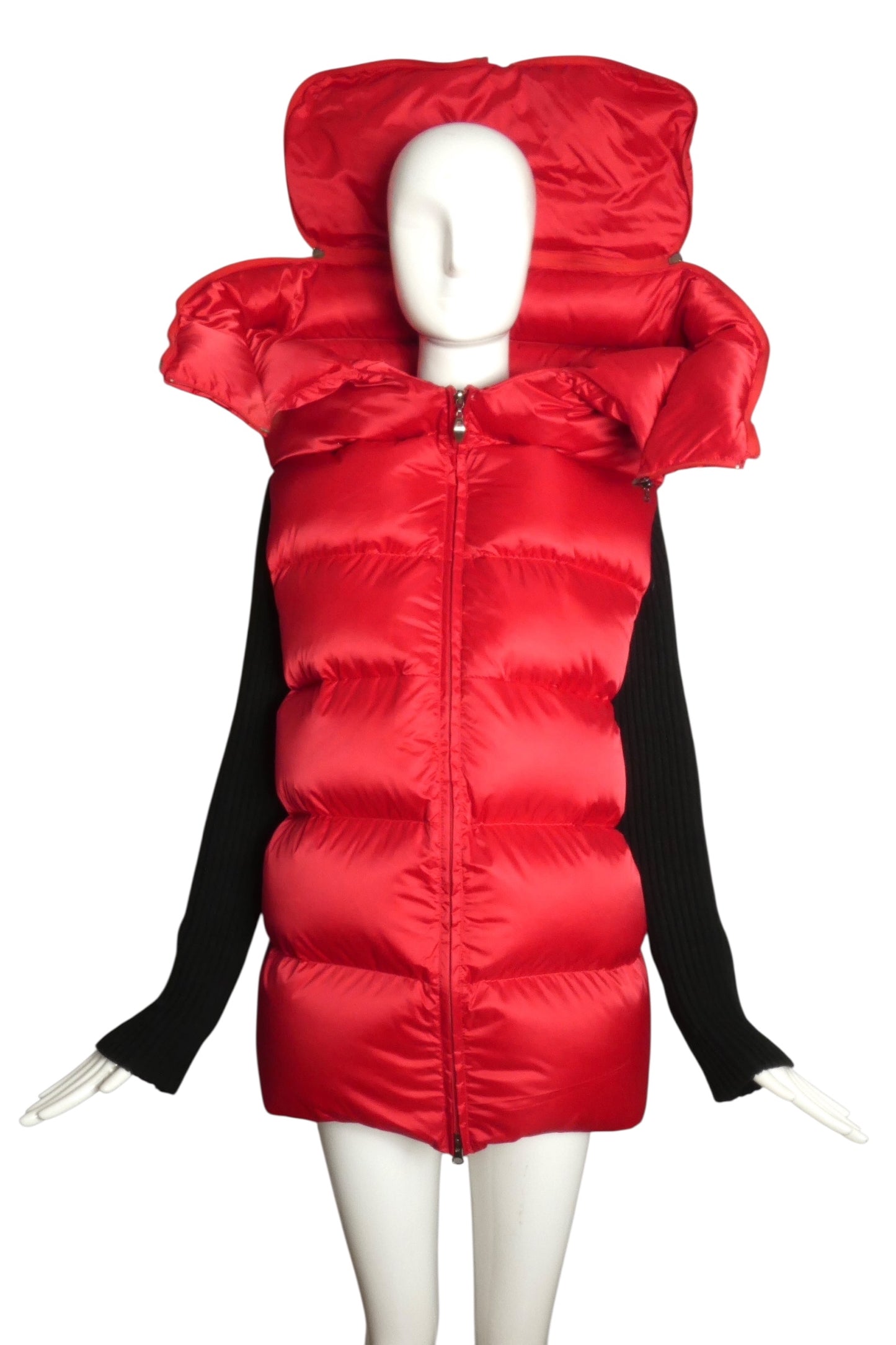 PIERRE CARDIN (HAUTE COUTURE)- 2009 Red Puffer Coat, Size 4