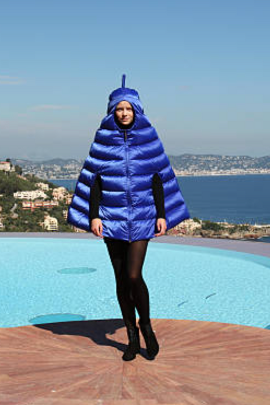 PIERRE CARDIN (HAUTE COUTURE)-2009 Blue Puffer Coat, Size-6