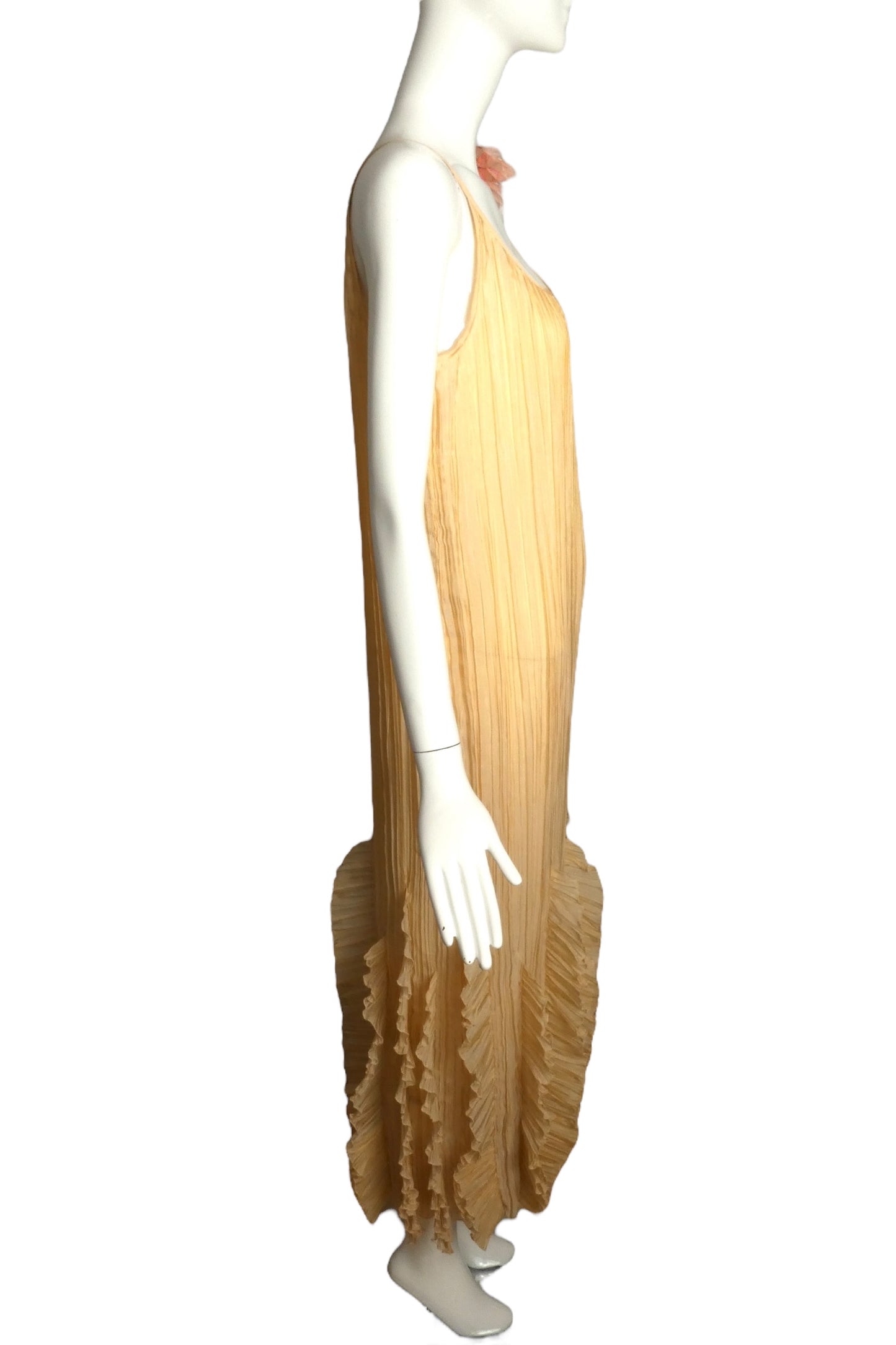 PIERRE CARDIN (HAUTE COUTURE)- 2000 Ivory Crinkle Pleat Dress, Size 6