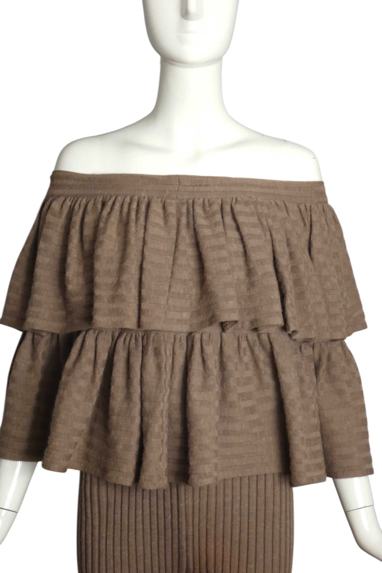 PIERRE CARDIN (HAUTE COUTURE)- 1977 Brown 2pc Knit Blouse & Tights, Size 4