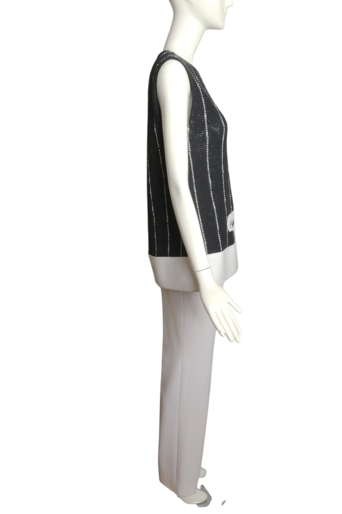 PIERRE CARDIN (HAUTE COUTURE)- 2010 2pc Pant Ensemble, Size 4