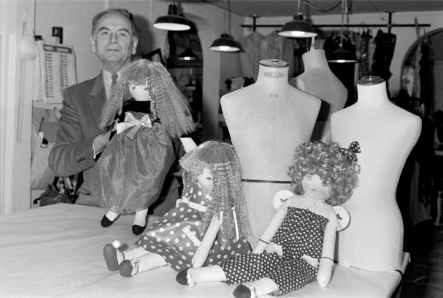 PIERRE CARDIN-1985 Les Poupées Doll