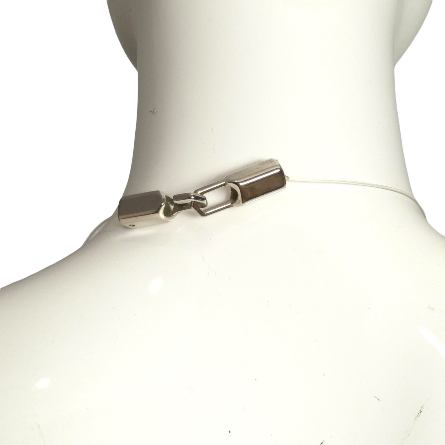 PIERRE CARDIN-2010 Fillament & Gemstone Necklace