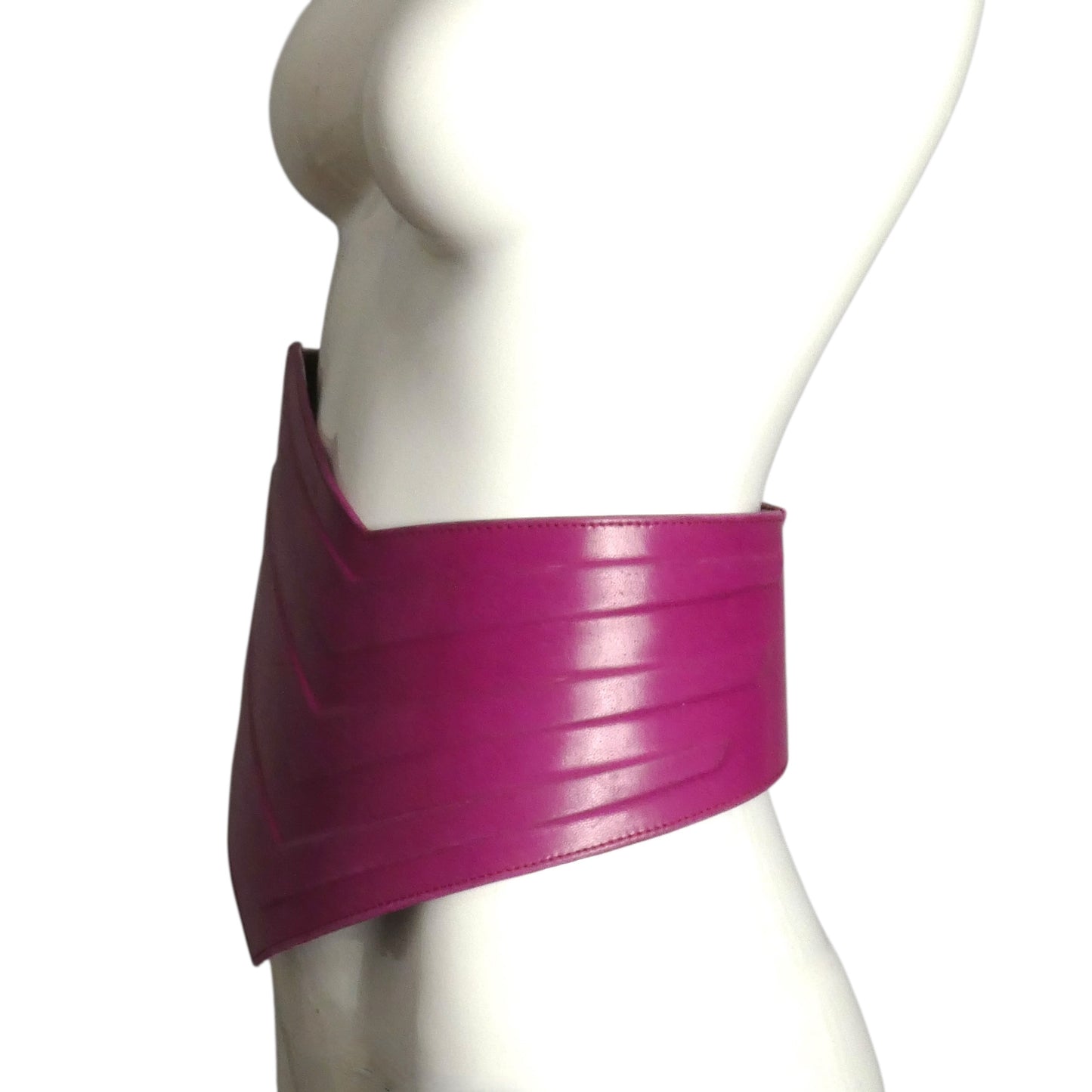 PIERRE CARDIN HERITAGE (HAUTE COUTURE)- 2008 Raspberry Leather Waist Belt, W-32"