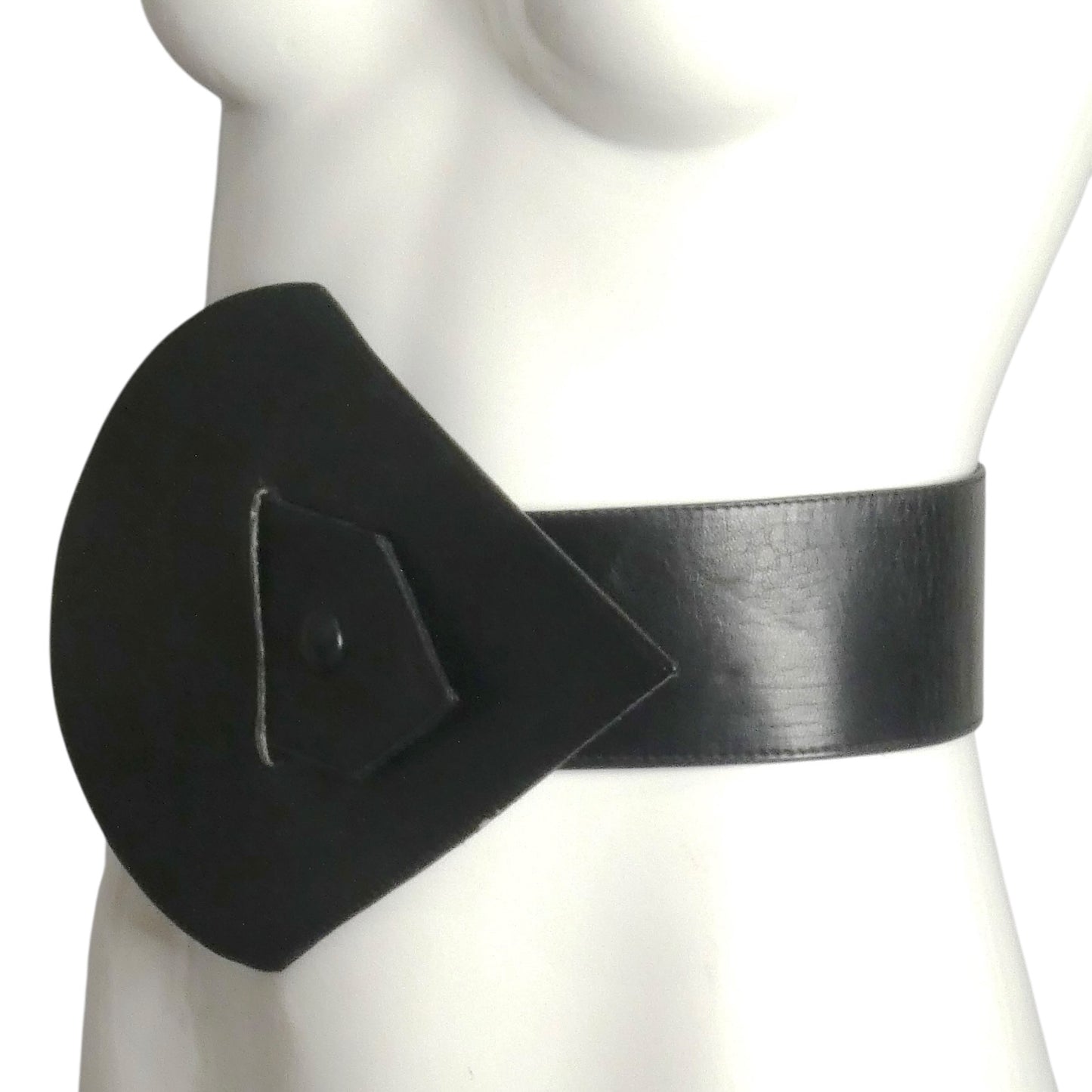PIERRE CARDIN HERITAGE (HAUTE COUTURE)- 1980s Black Leather Belt, W-26"
