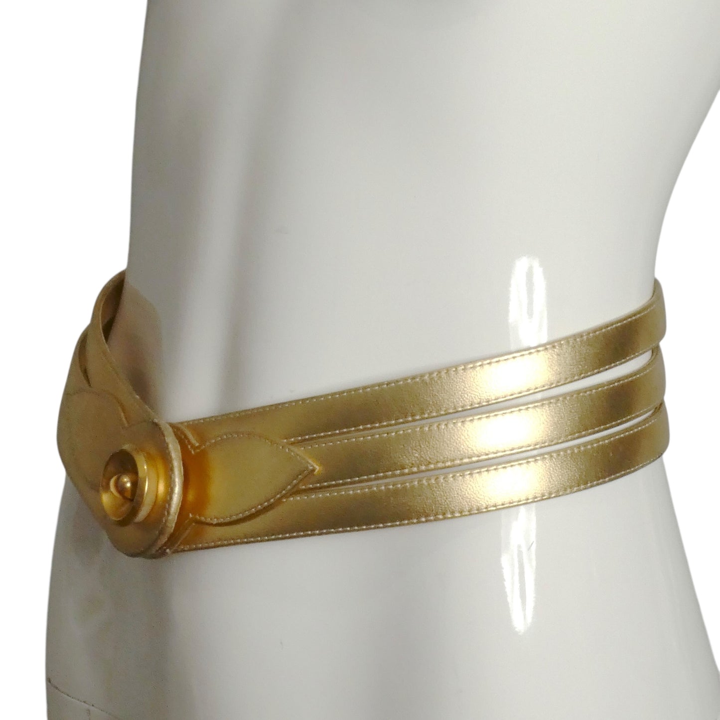 PIERRE CARDIN HERITAGE (HAUTE COUTURE)- 2008 Gold Metallic Leather Belt, W-27"
