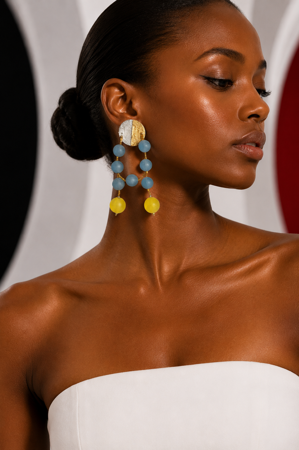 PIERRE CARDIN HERITAGE - 1995 Blue, Yellow & Gold Frosted Bead Single Earring