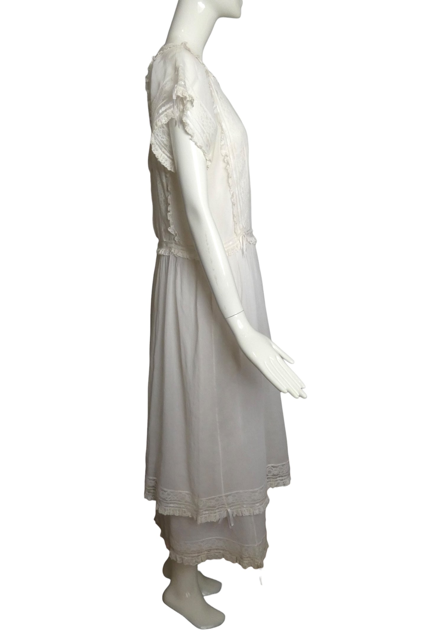 GINA FRATINI- 1980s White Cotton Tiered Dress, Size 4