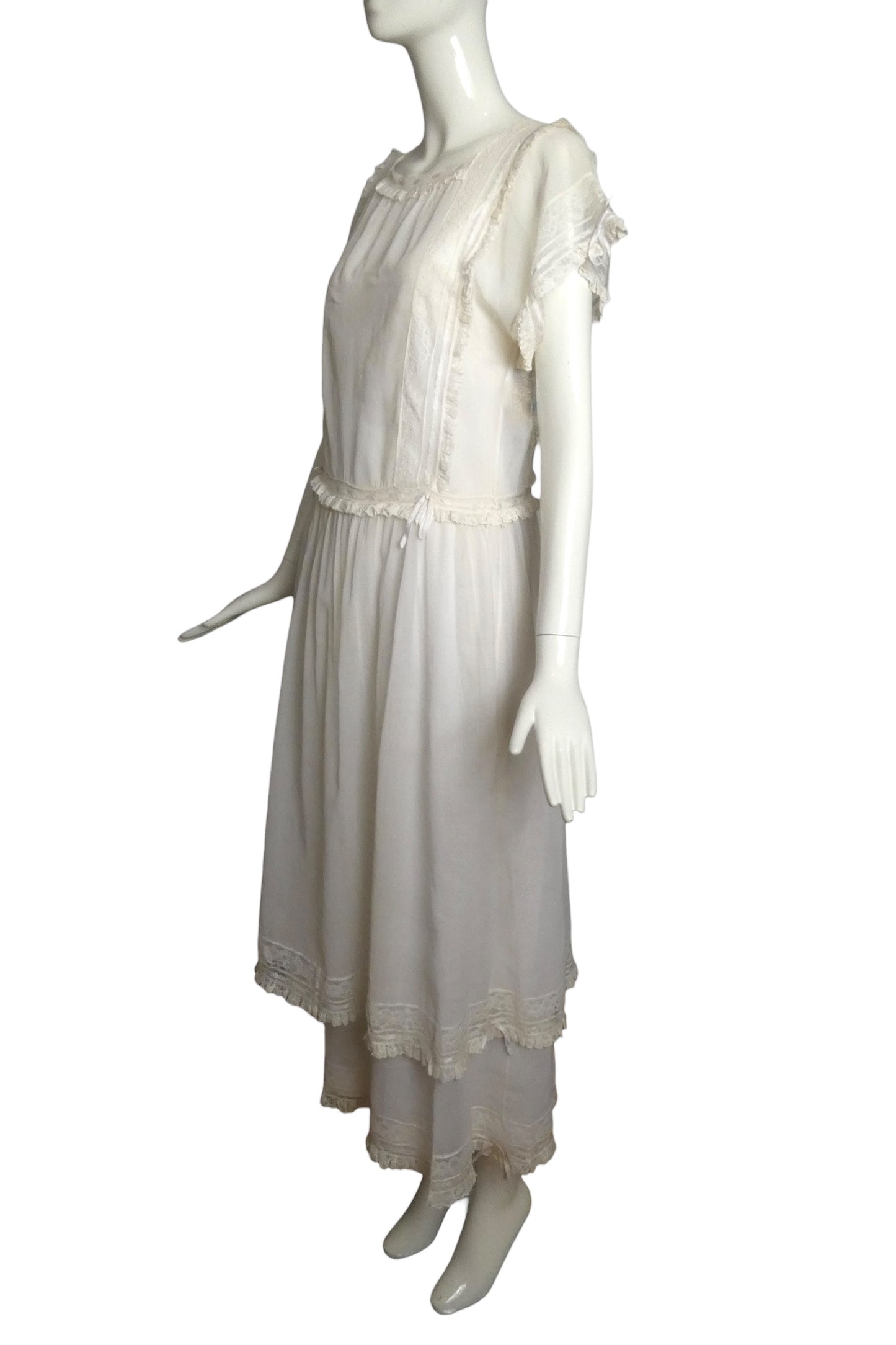 GINA FRATINI- 1980s White Cotton Tiered Dress, Size 4