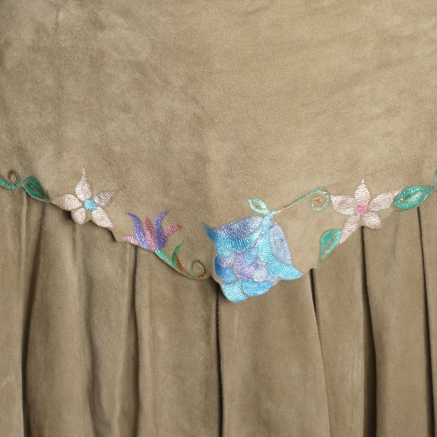 GOSAMMER WINGS- 1980s 3pc Beaded Suede Skirt Ensemble, Size 6