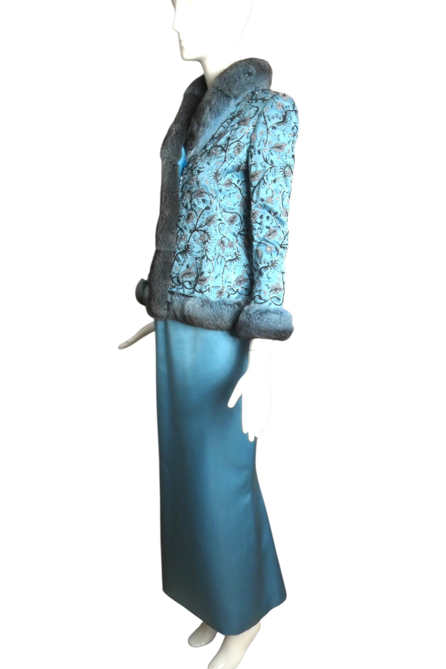 OSCAR DE LA RENTA- Beaded Silk & Fur Evening Suit, Size 4P