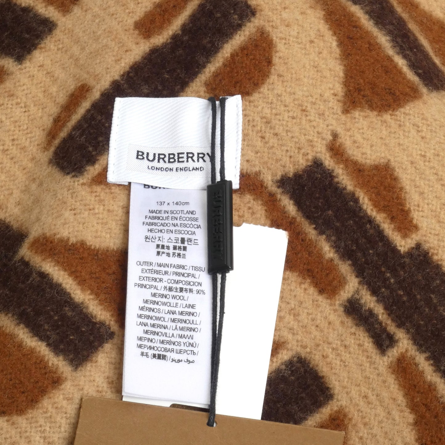 BURBERY- NWT 2019 Printed Wool & Cashmere Poncho, One Size