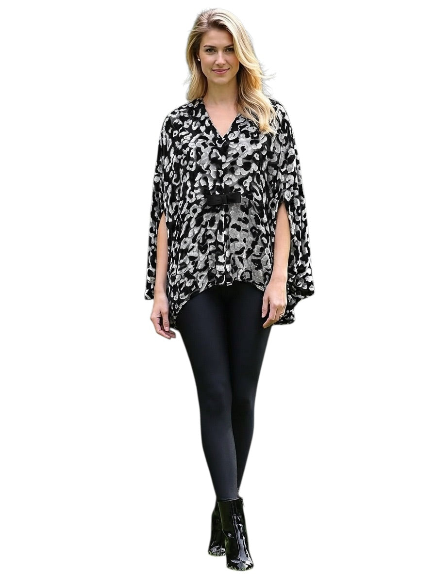 PIERRE CARDIN - 1998 Black & White Voided Velvet Top, Size 8