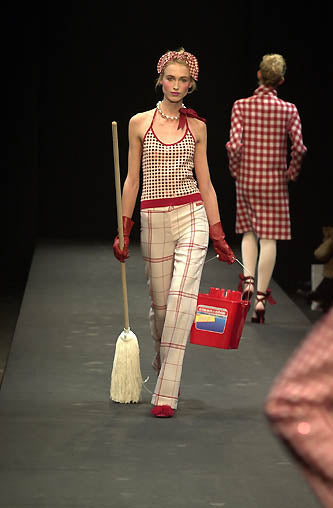 2000s Wool "Dish Cloth" Trousers, Size 10