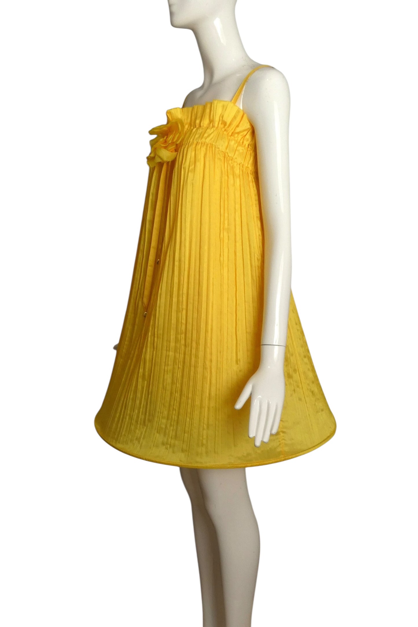 2009 Yellow Plisse Pleated Hoop Dress, Size 4