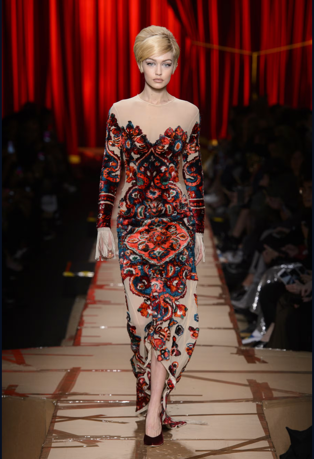MOSCHINO COUTURE!  2017 NWT Carpet Runner Evening Gown, Size-10