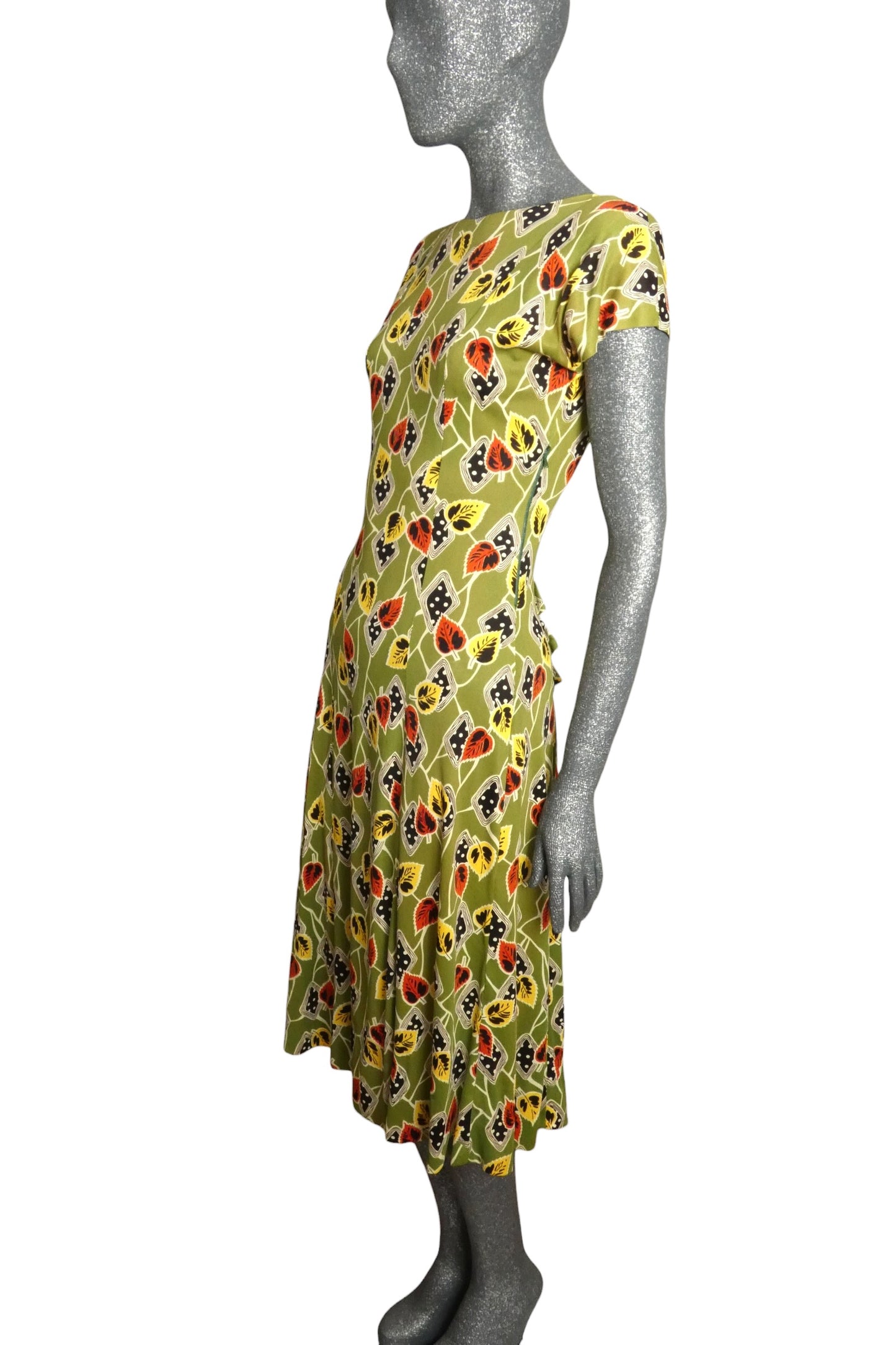 1940s Leaf Print Jersey Knit Dress, Size-4