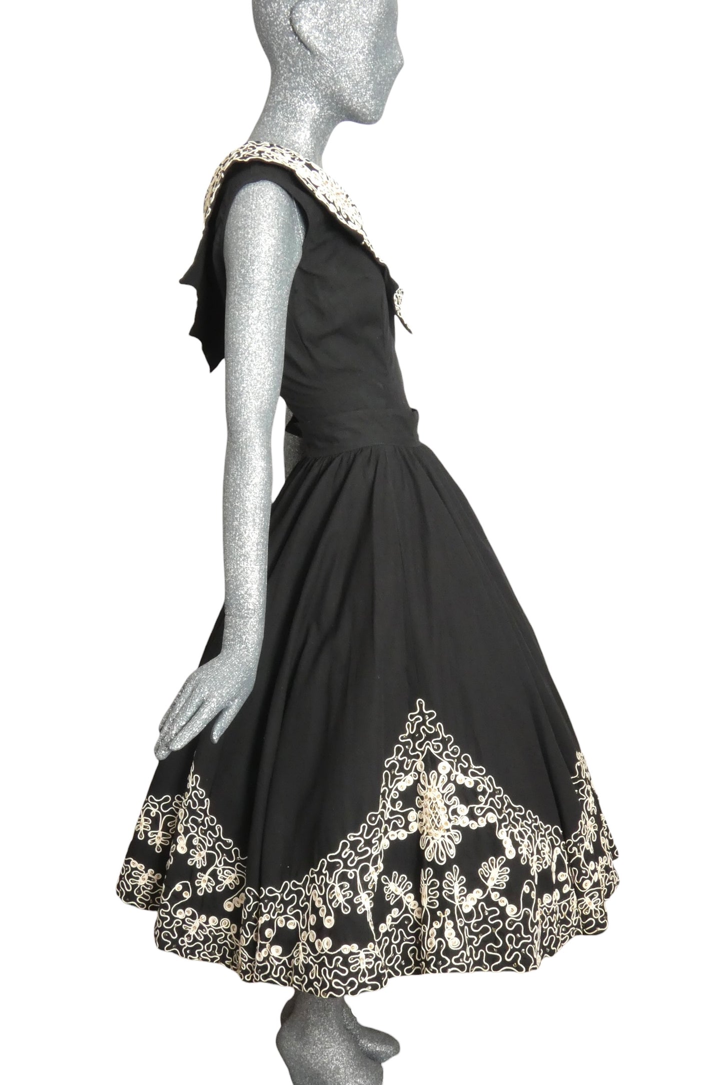 1950s Black Soutache Cotton Circle Skirt & Top, Size-2