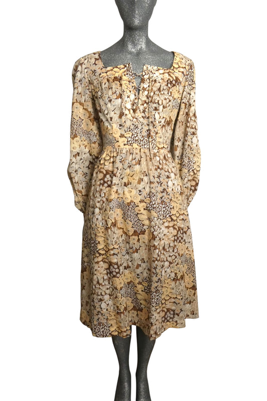 1970s Floral Print Peasant Dress, Size-6