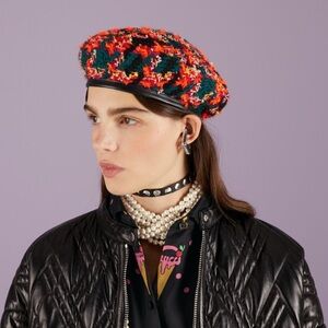 GUCCI- NWT 2023 Multi Color Tweed Beret, Size XS