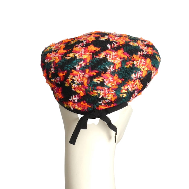 GUCCI- NWT 2023 Multi Color Tweed Beret, Size XS