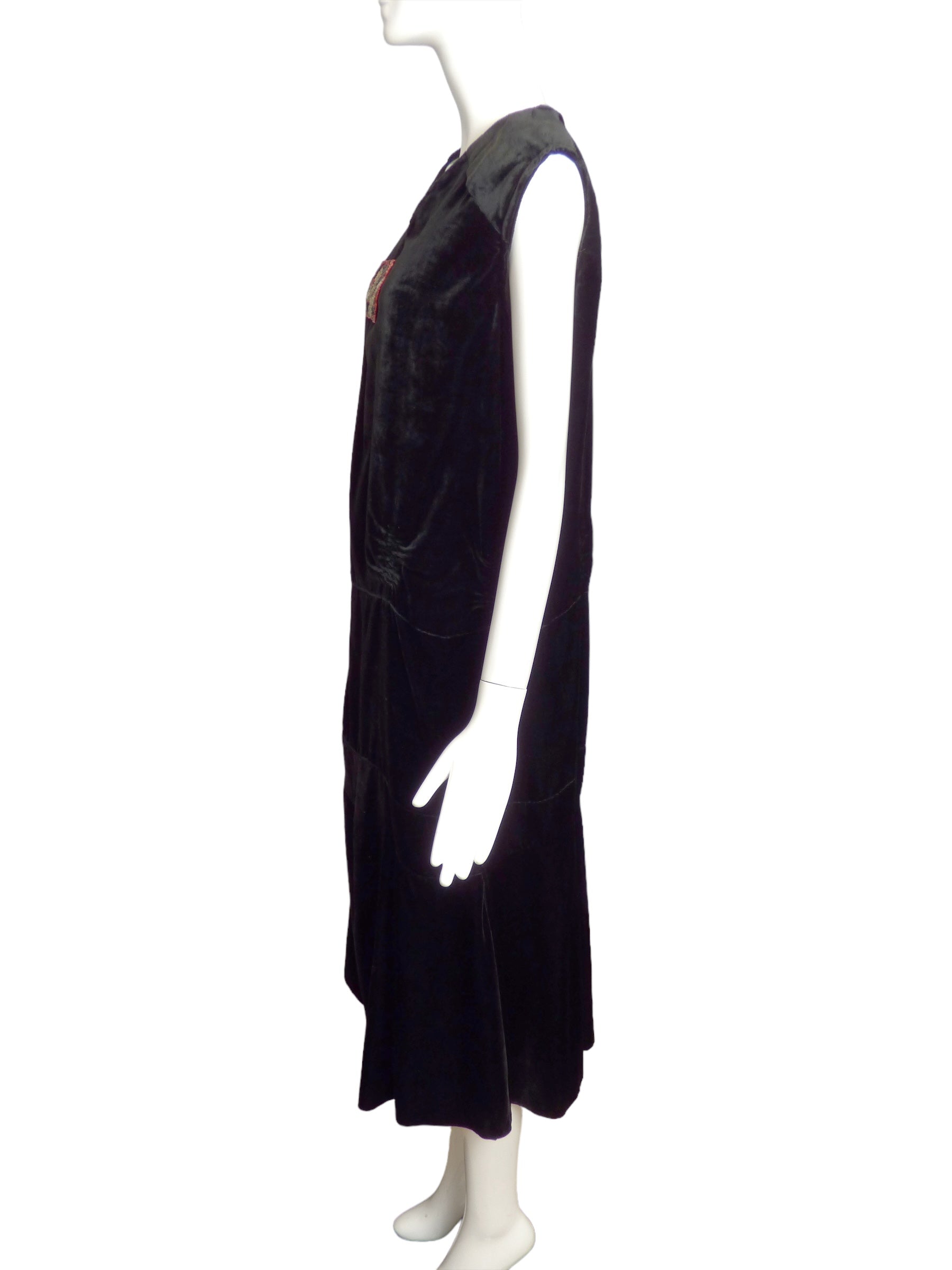 1920s Black Beaded Velvet Dress, Size 10 1920s Black Beaded Velvet Dress, Size 10