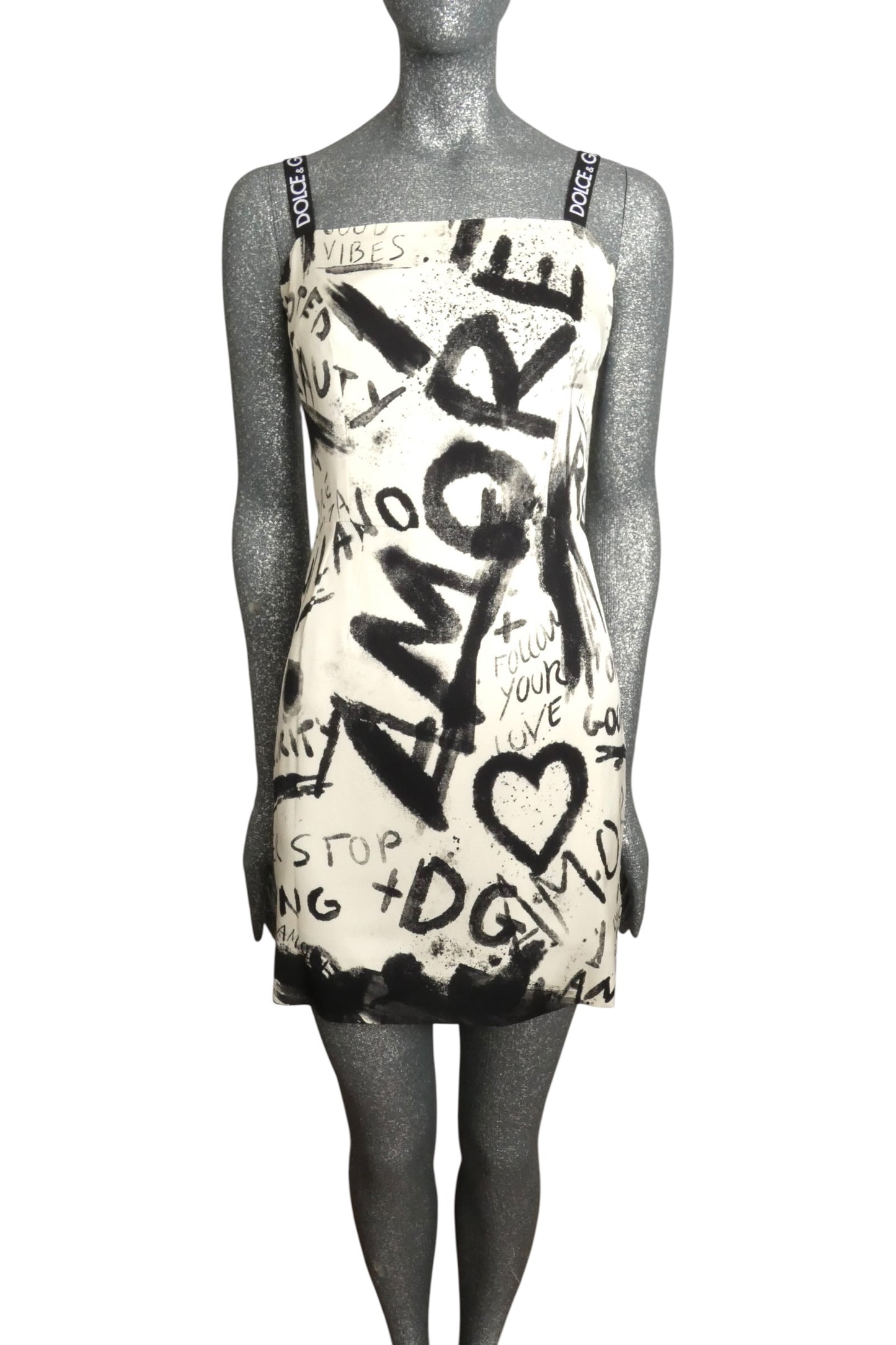 dolce and gabbana printed silk dress Majolica-print silk dress in Print for Women