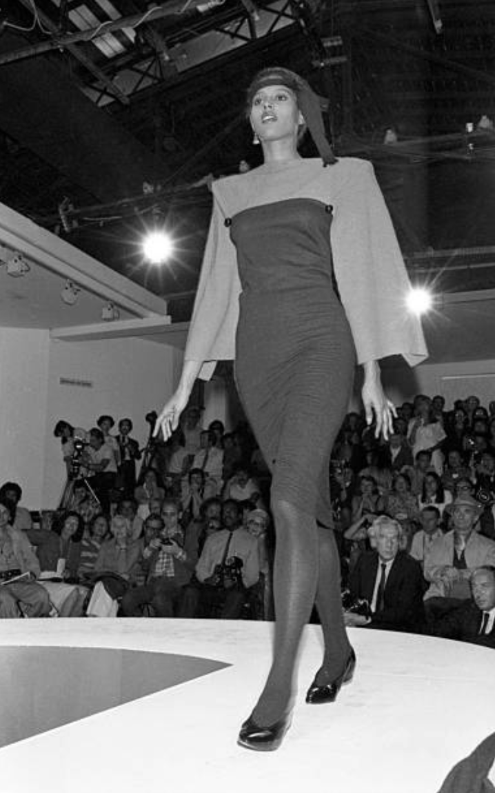 PIERRE CARDIN (HAUTE COUTURE) - 1979 Wool Knit Sheath Dress, Size 4