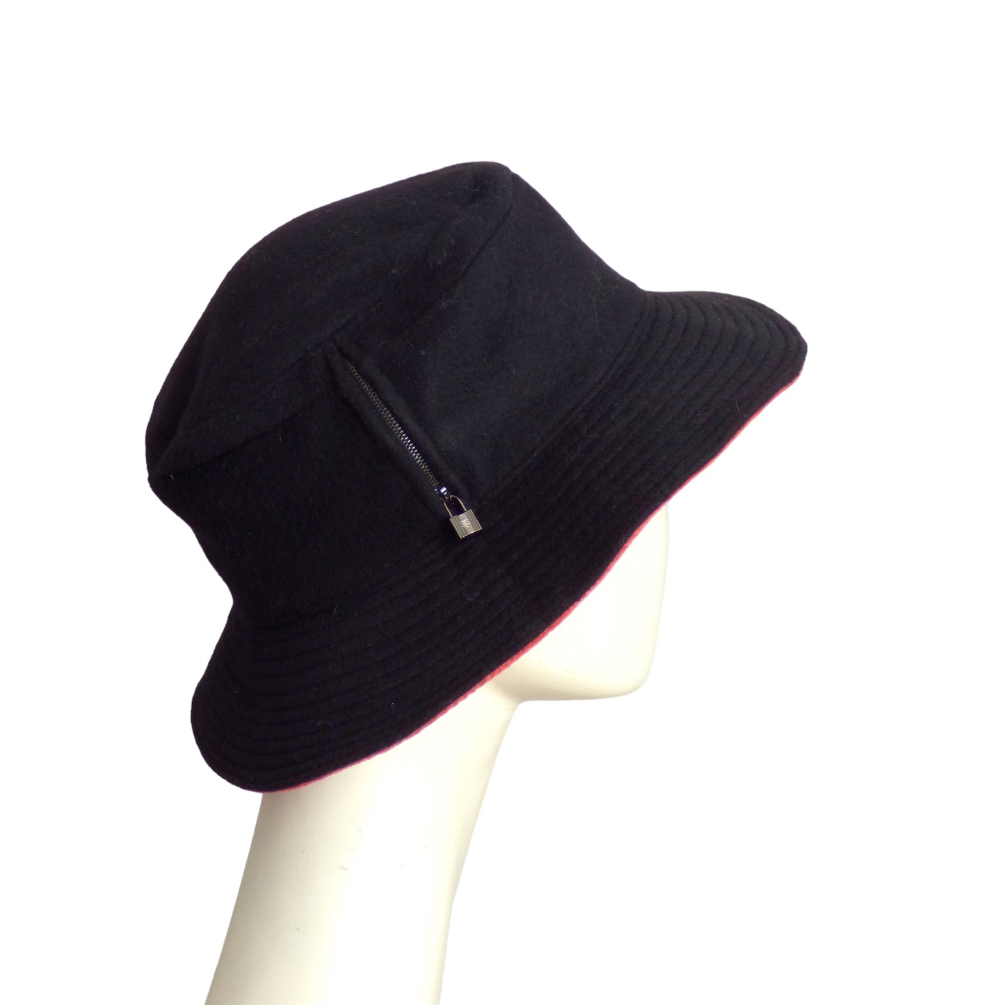 HERMES- Black & Red Cashmere Calvi Bucket Hat, Size 57