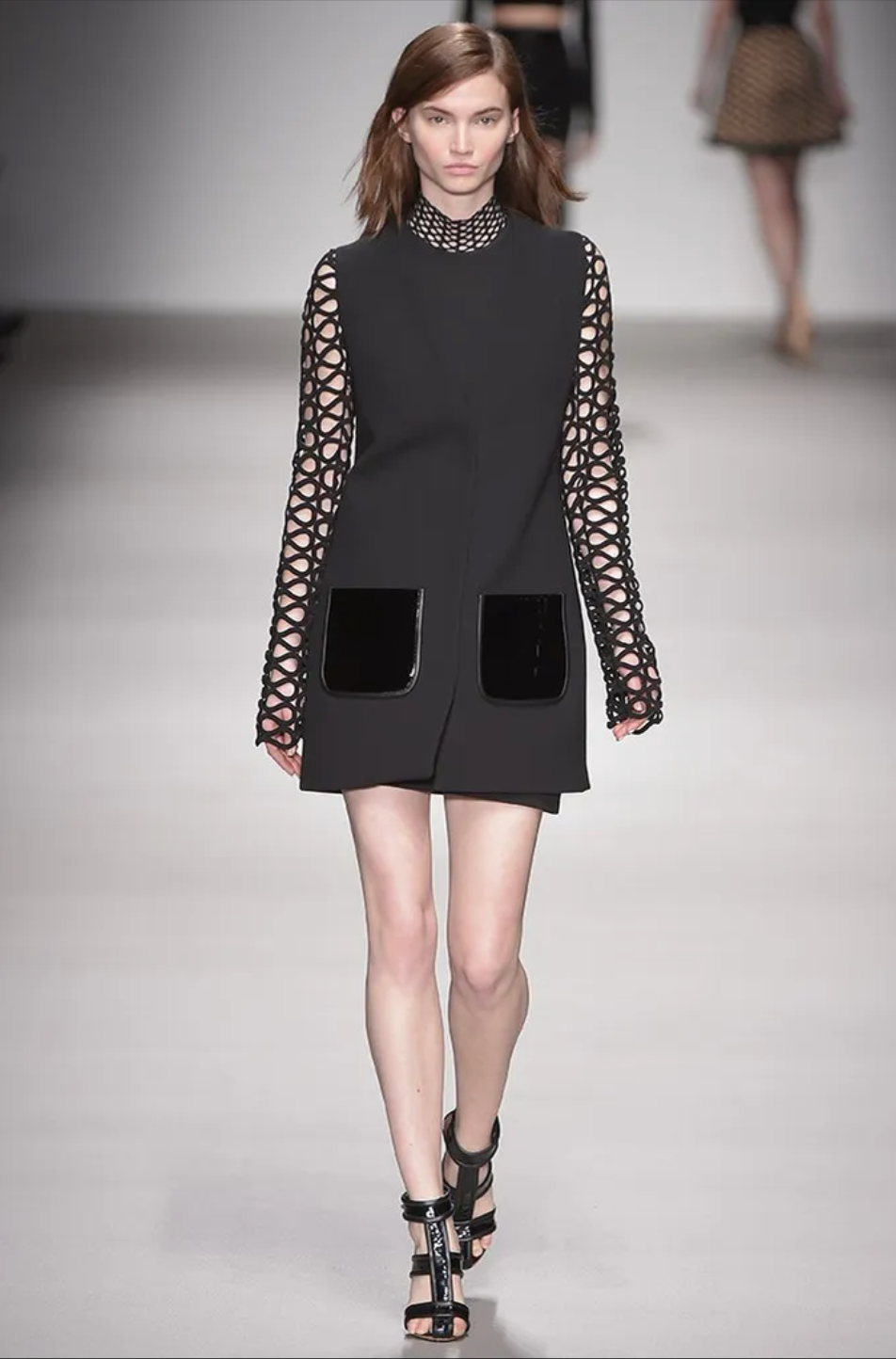 DAVID KOMA- NWT 2015 Black Crepe & Lace Coat, Size 6