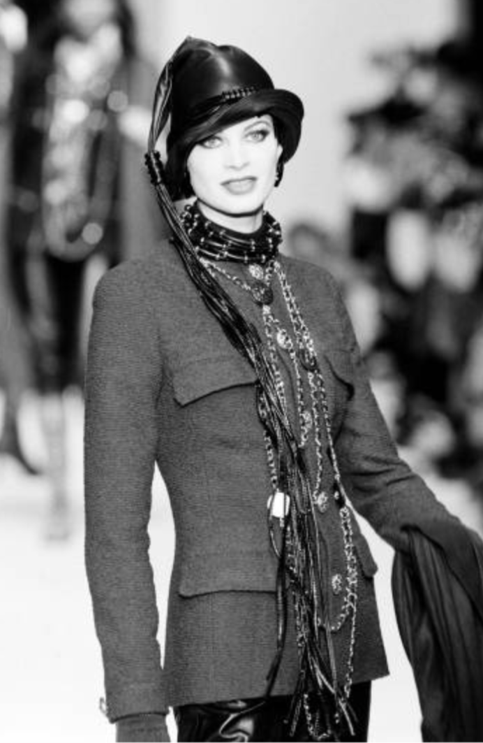 CHANEL BOUTIQUE- 1992 Burgundy Wool Skirt Suit, Size 8