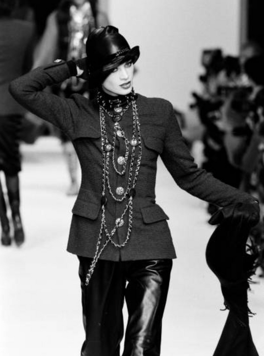 CHANEL BOUTIQUE- 1992 Burgundy Wool Skirt Suit, Size 8