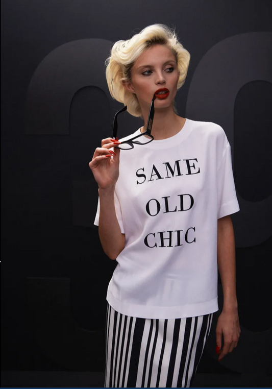 MOSCHINO COUTURE! - NWT 2024 Embroidered T-Shirt, Size Large