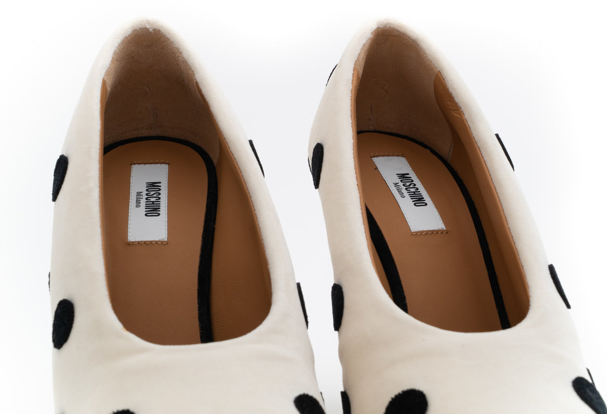 MOSCHINO COUTURE! - S2025 Ivory & Black Velvet Dot Pumps, Size-39