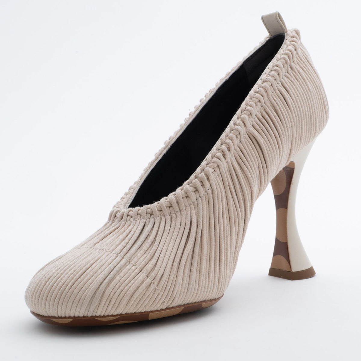 MOSCHINO COUTURE! - 2025 Ivory Woven Twine Pumps, Size-38.5