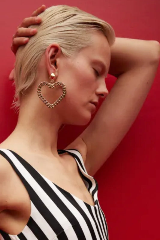 MOSCHINO COUTURE! - 2024 Heart Chain Earrings