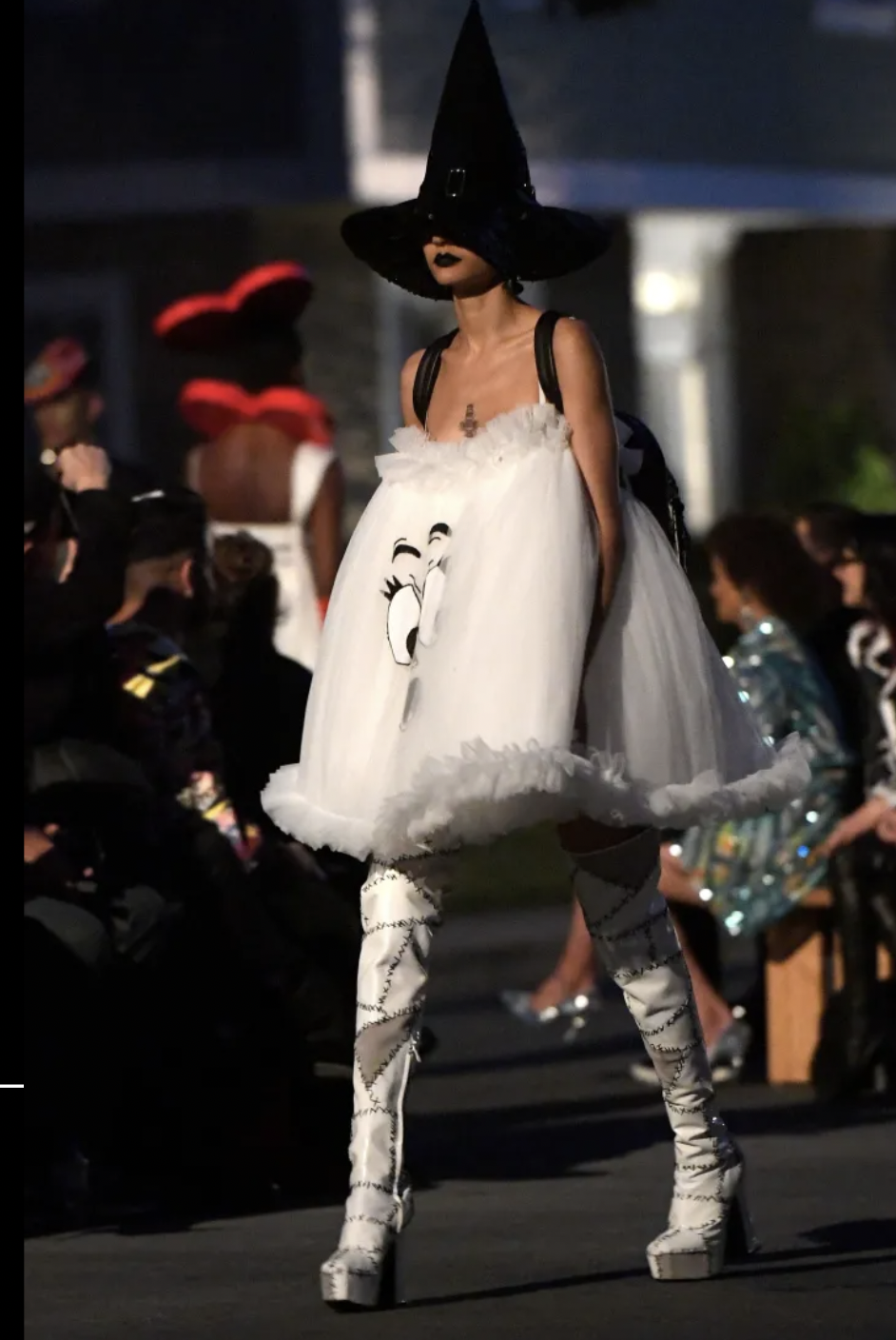 MOSCHINO COUTURE! - 2020 NWT White Tulle Ghost Top, Size 6