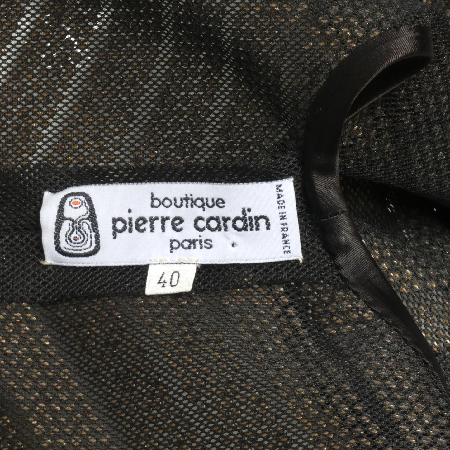PIERRE CARDIN- 2002 Metallic Gold Stud Top, Size 4