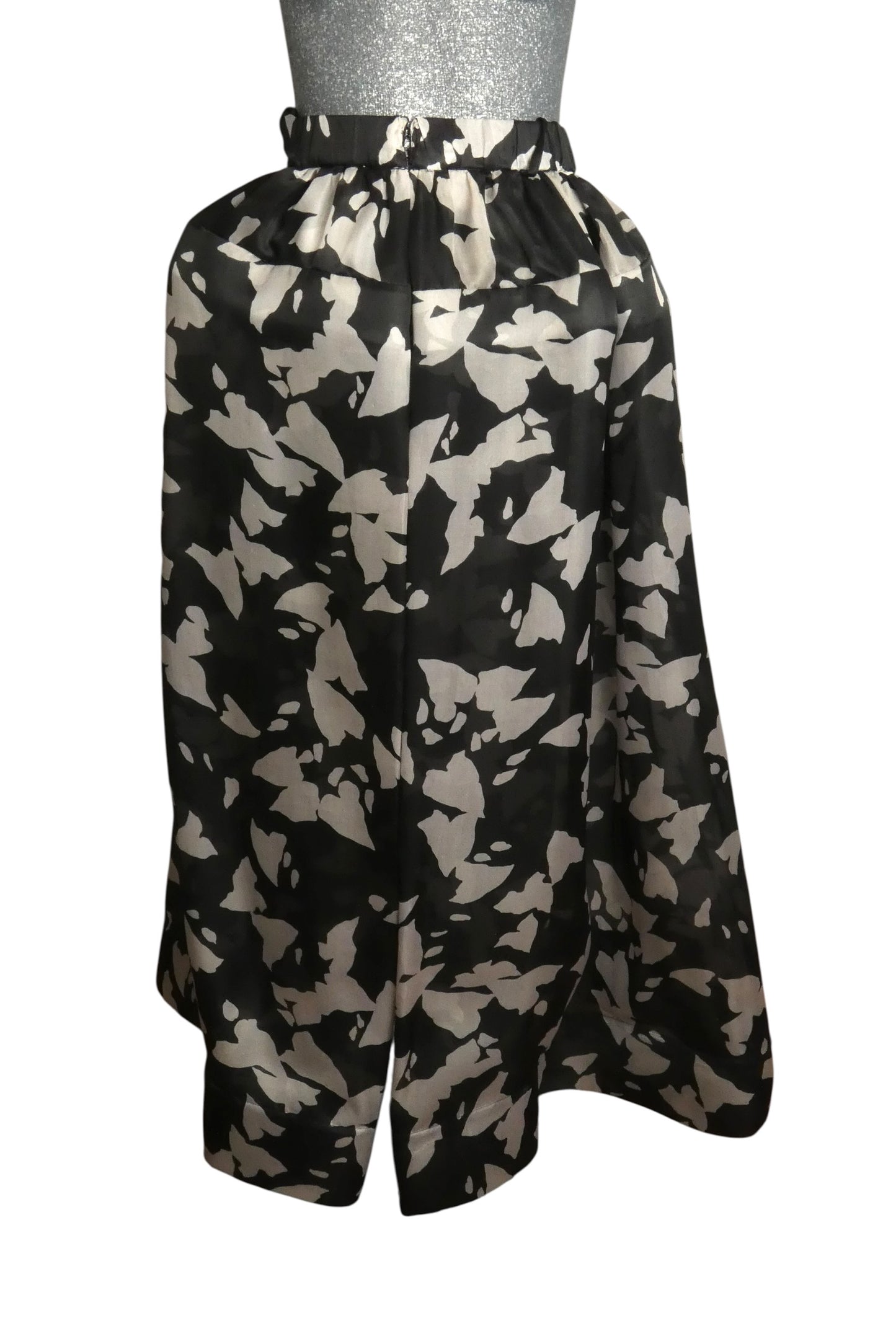 PIERRE CARDIN - 1990s Black & White Organza Skirt, Size-8