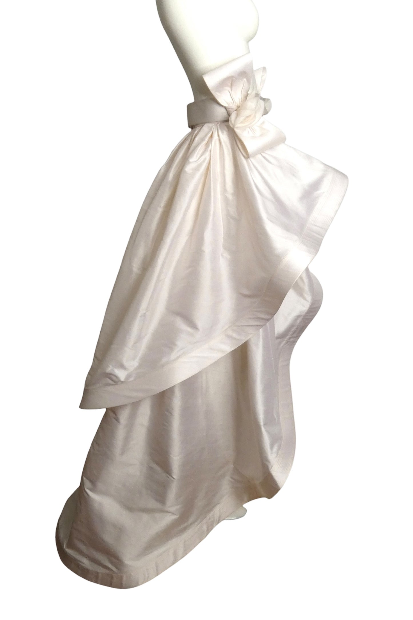 PIERRE CARDIN- 2005 Ivory Silk Taffeta Overskirt, Size-6