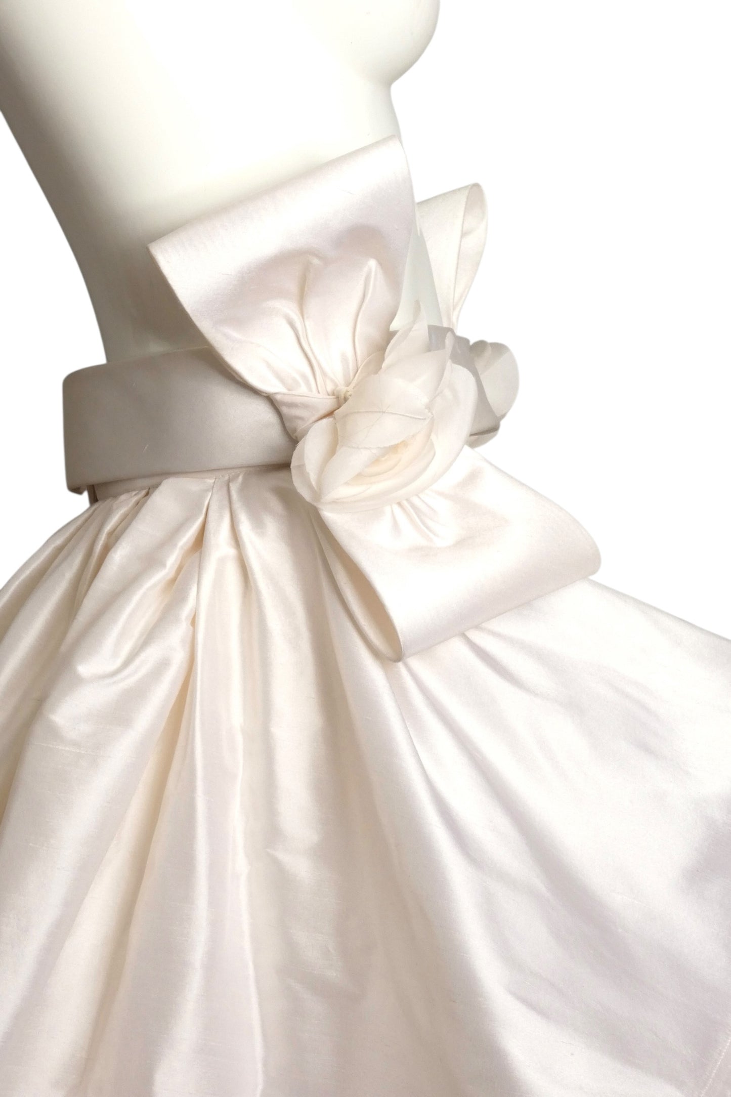 PIERRE CARDIN- 2005 Ivory Silk Taffeta Overskirt, Size-6