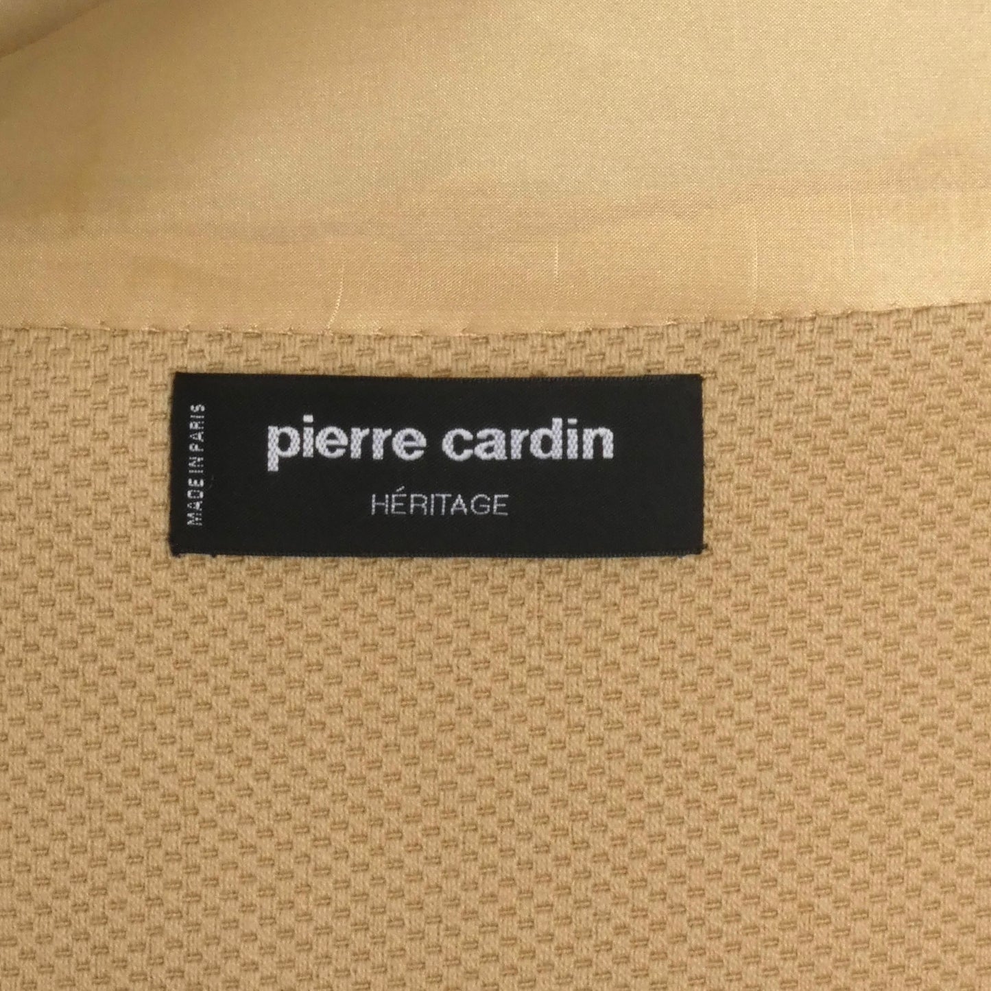 PIERRE CARDIN - 1998 Ivory Wool Skirt Suit, Size-6